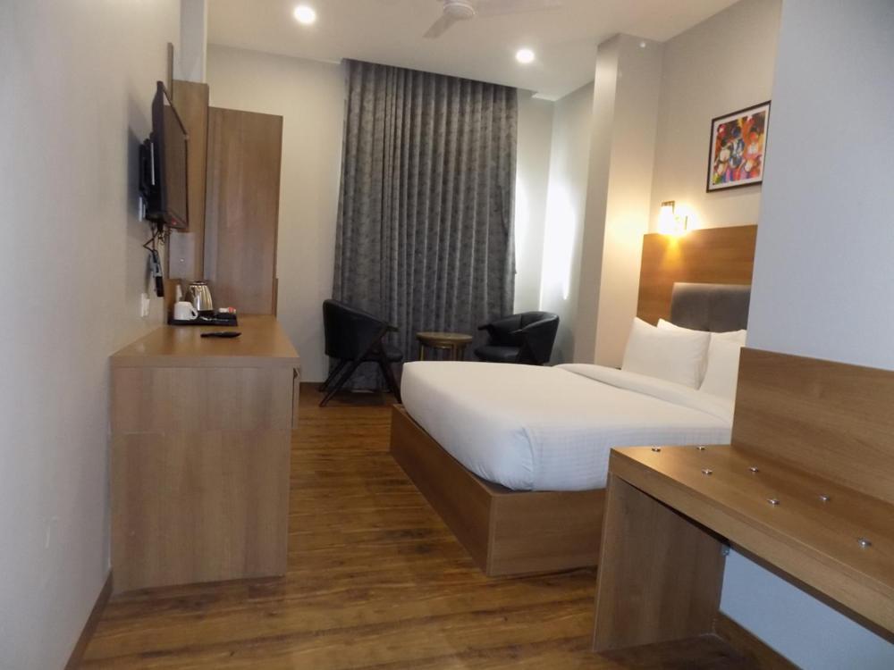 Hotel Bmd The Grand Bhilwara Buitenkant foto