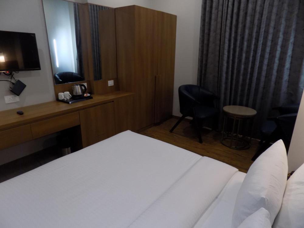 Hotel Bmd The Grand Bhilwara Buitenkant foto